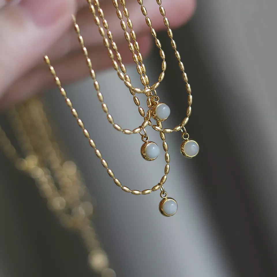 Malorie Jade necklace - RosyWine