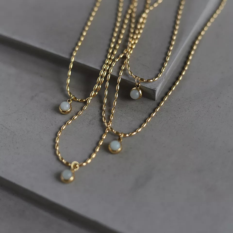Malorie Jade necklace - RosyWine