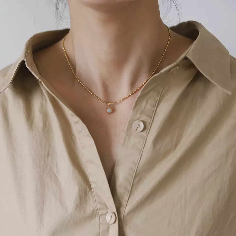 Malorie Jade necklace - RosyWine