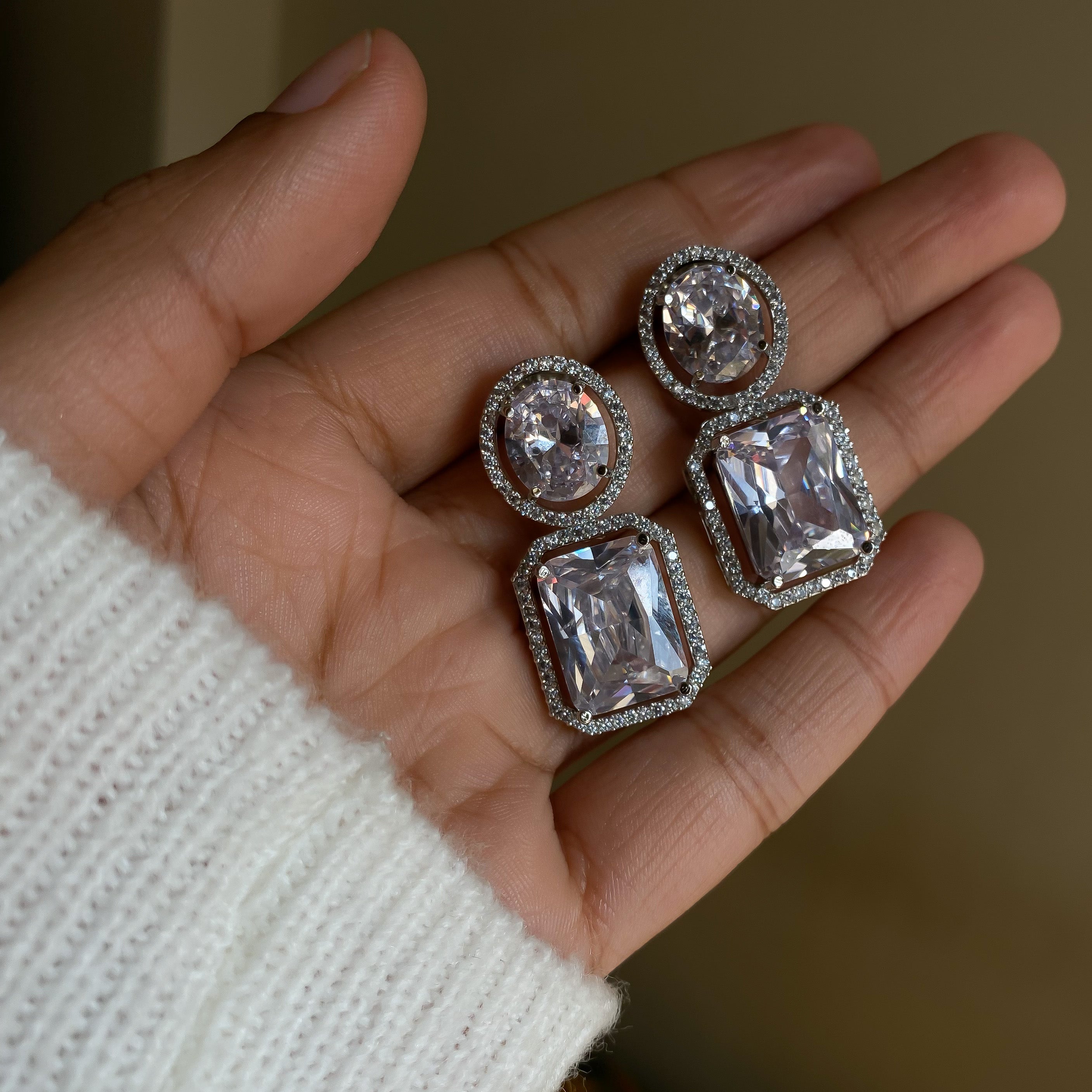 Naila diamond earrings - RosyWine