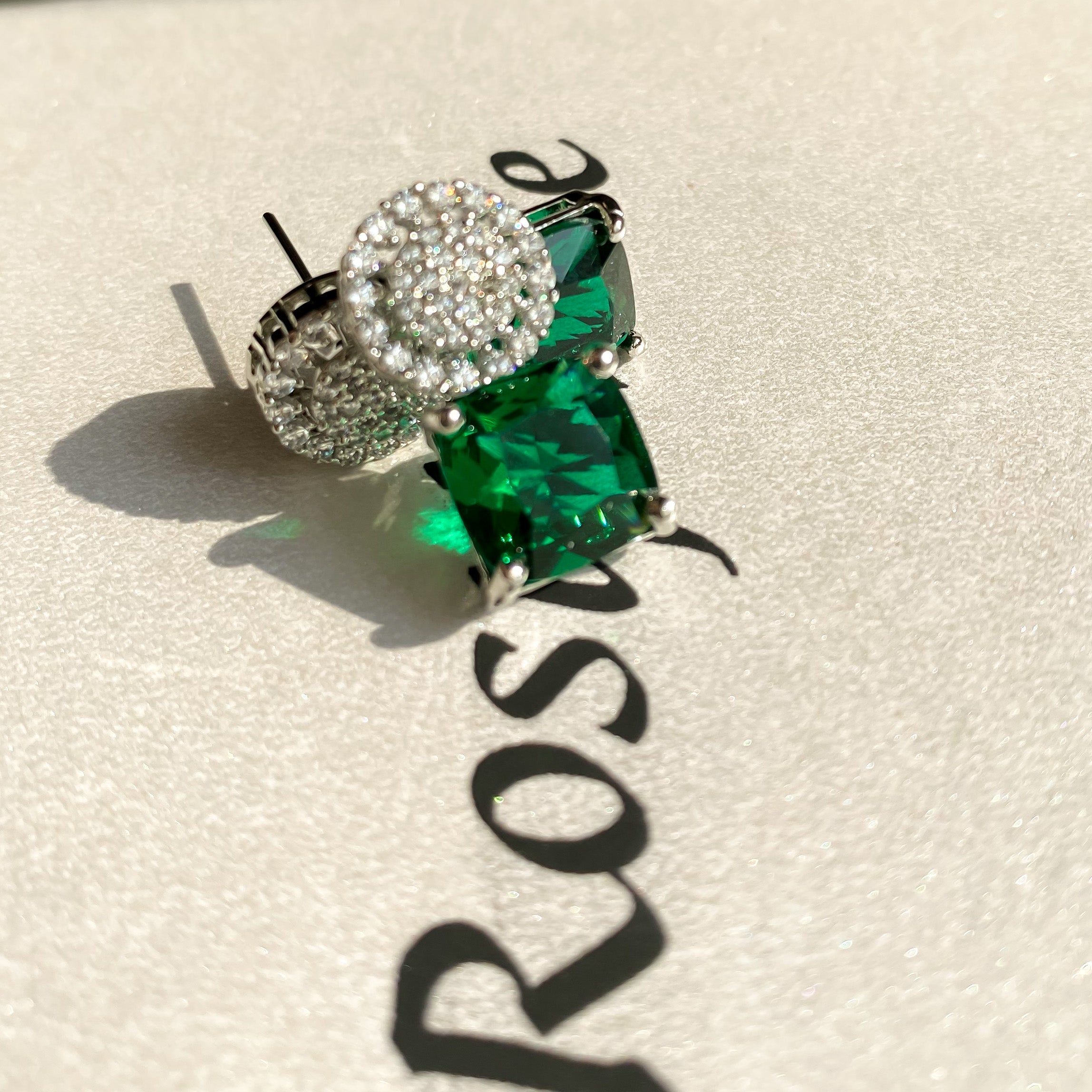 Savi diamond earrings - RosyWine