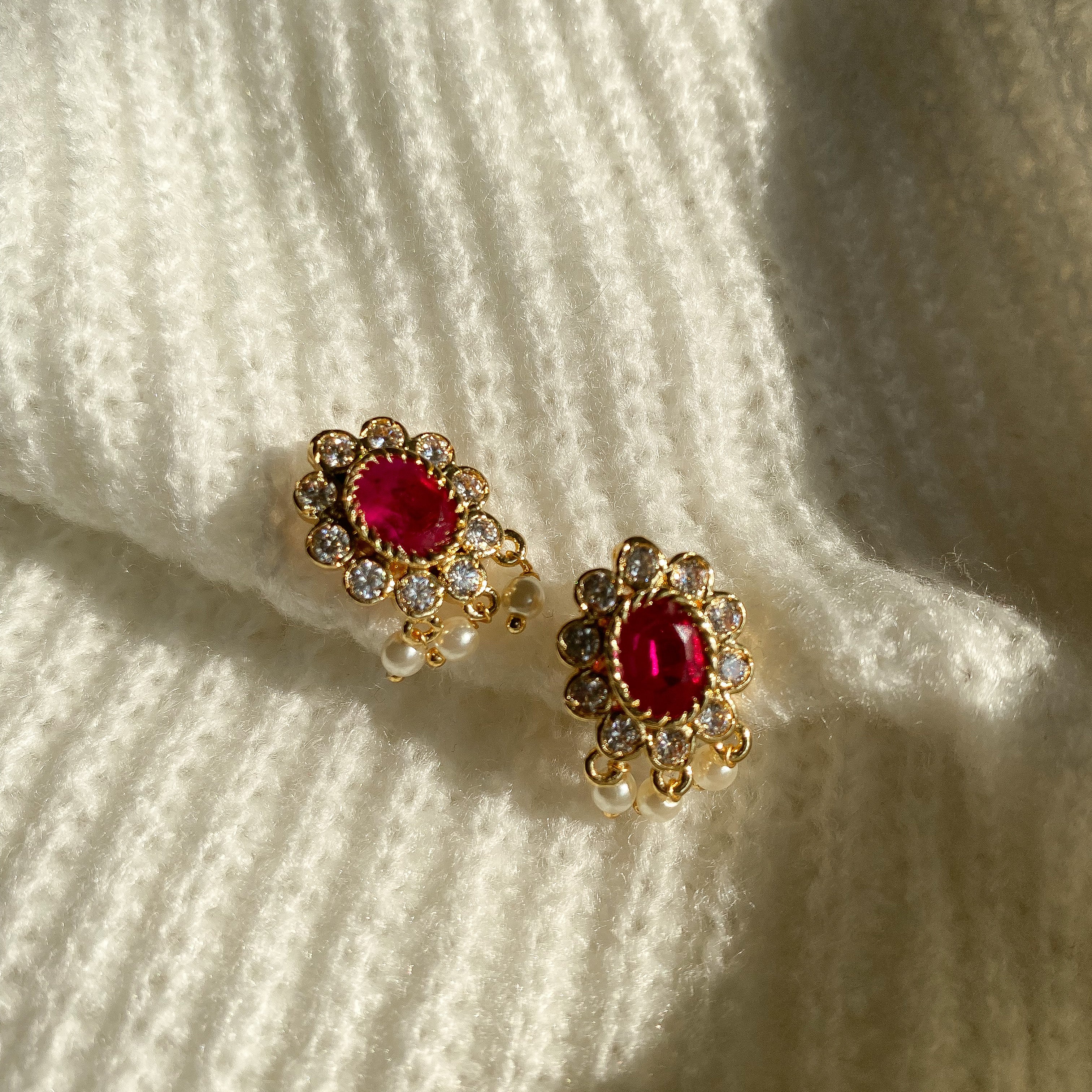 Aura antique earrings - RosyWine