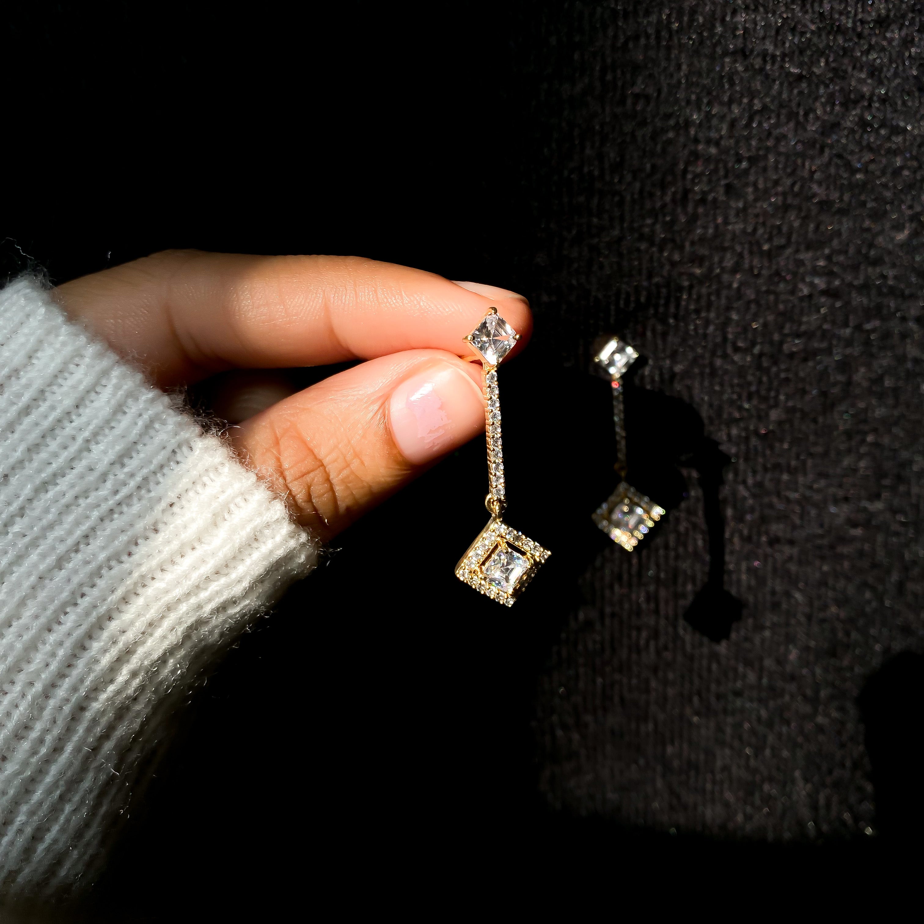 Amalfi Diamond Earrings - RosyWine