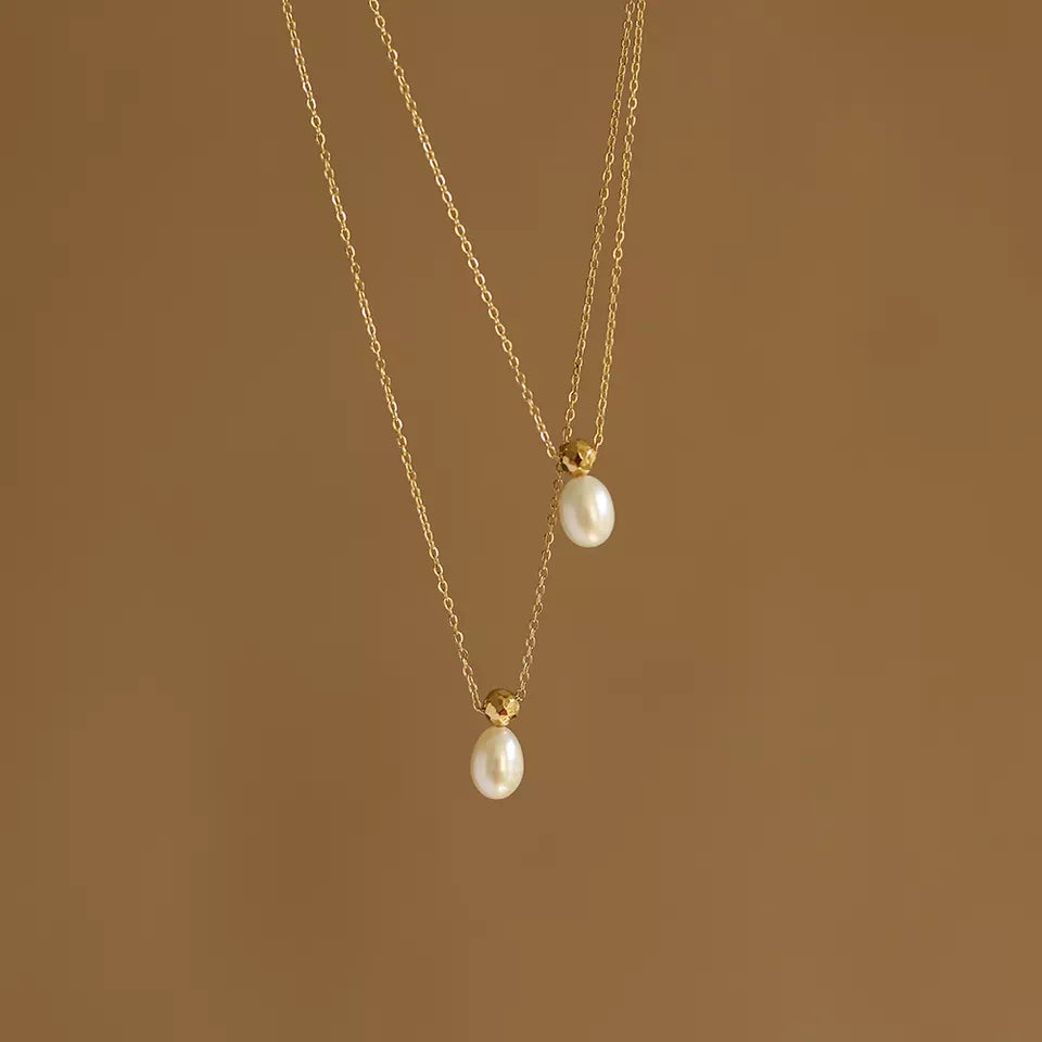 Vintage Freshwater Pearl necklace - RosyWine