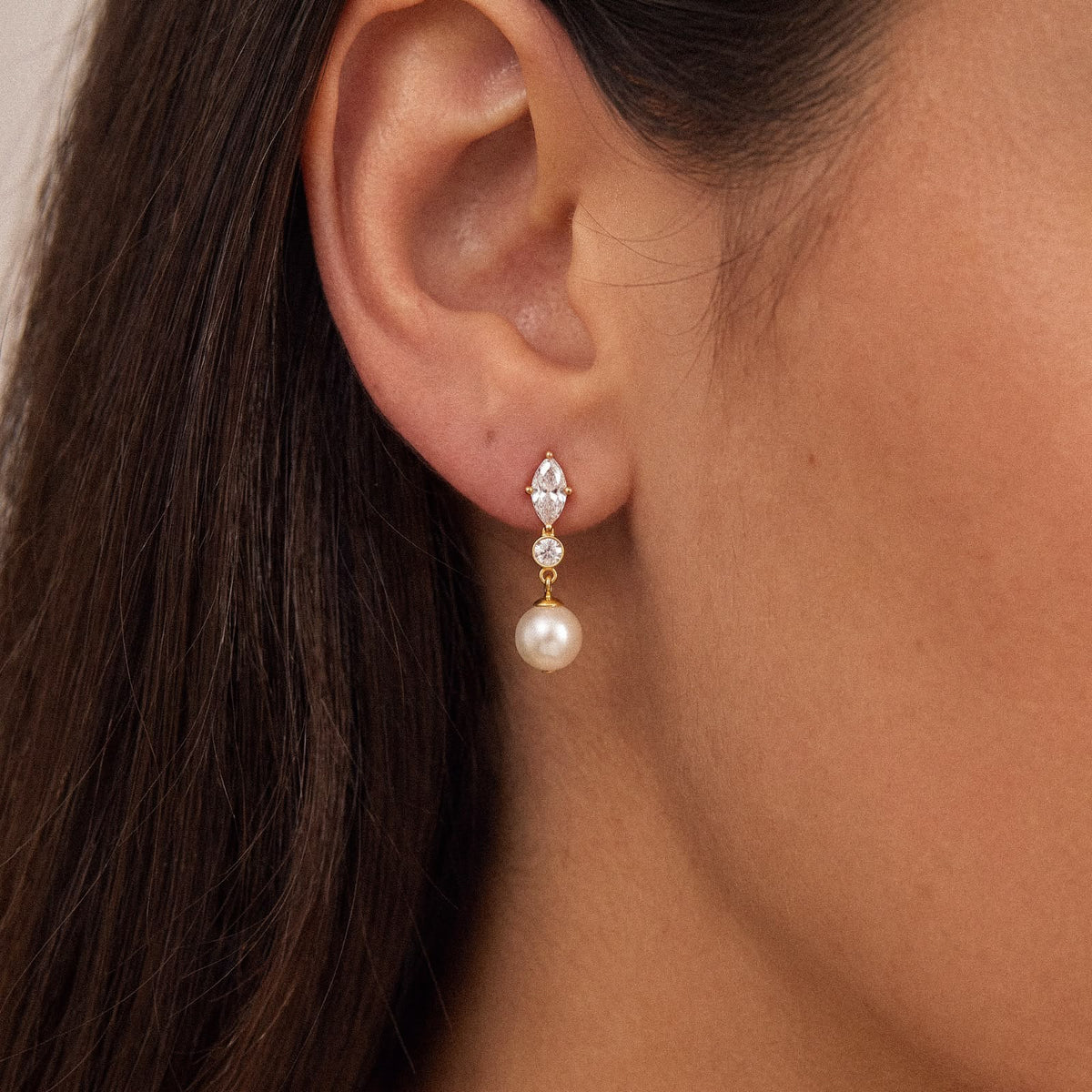 Skye Pearl Earrings