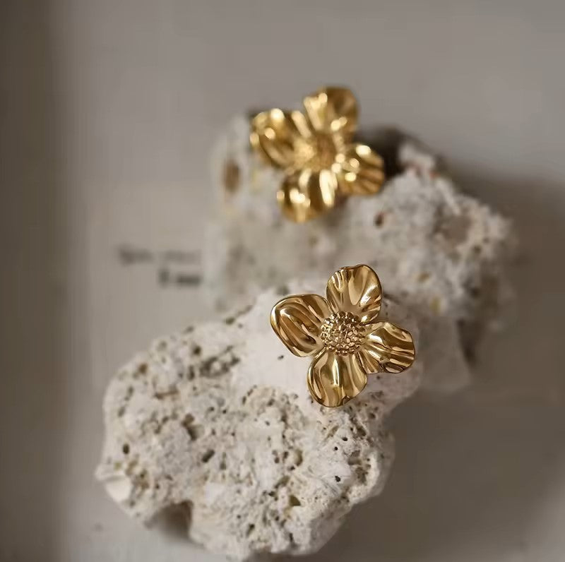 Astoria Flower Earrings