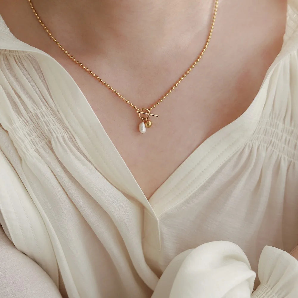 Aster Pearl Necklace