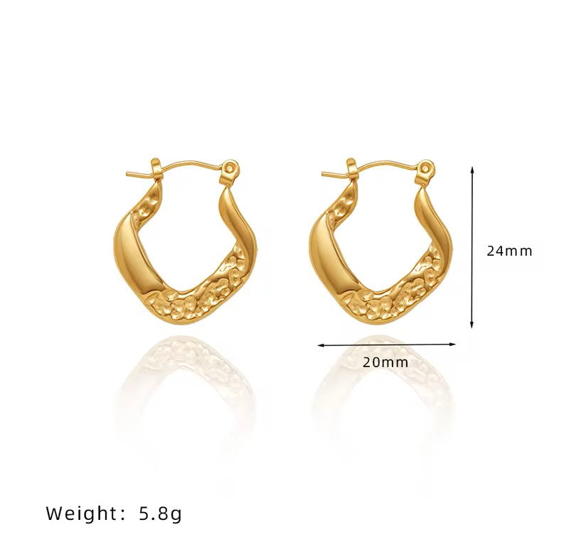 Tamara Hoop Earrings