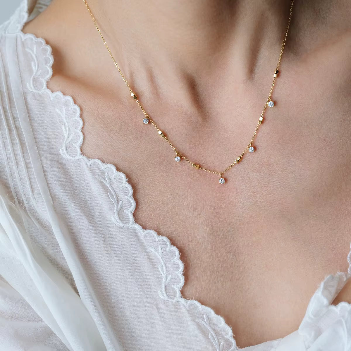 Arosa Dainty Necklace