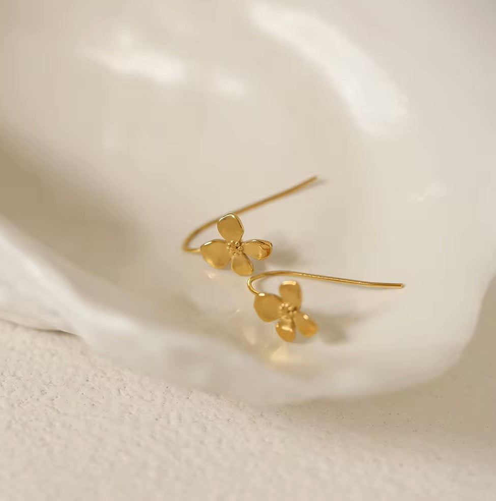 Osmanthus Floral Earrings