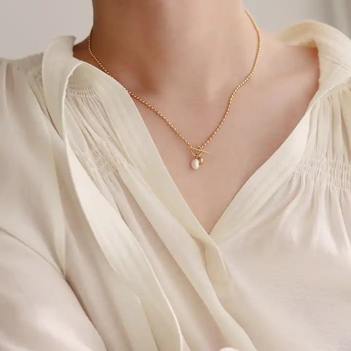 Aster Pearl Necklace