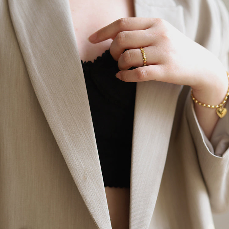 Amara Heart Ring