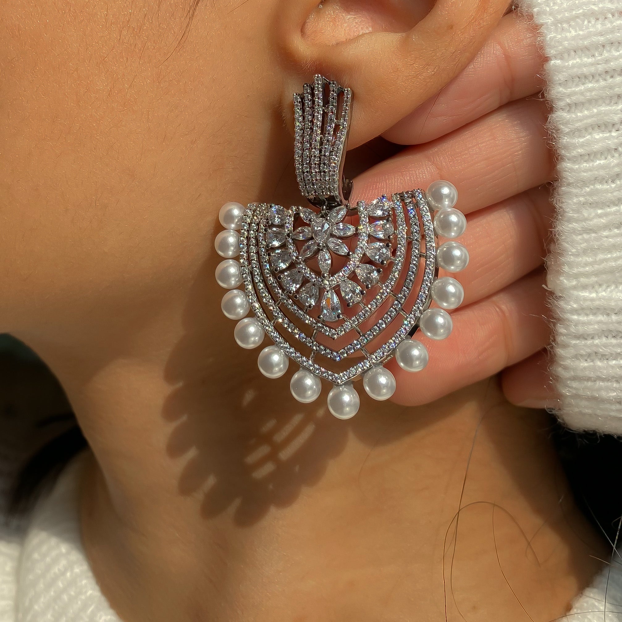 Abina Diamond Earrings - RosyWine 