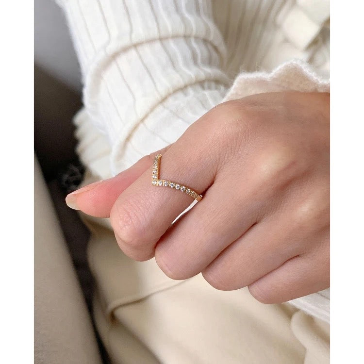 Sparkling Wishbone Ring