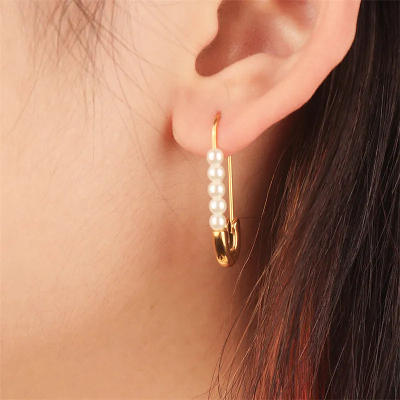 Safety pin pearl earrings