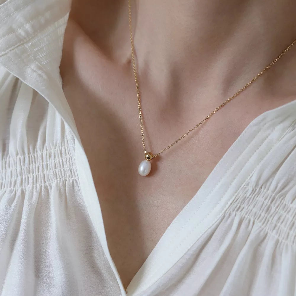 Vintage Freshwater Pearl necklace - RosyWine 