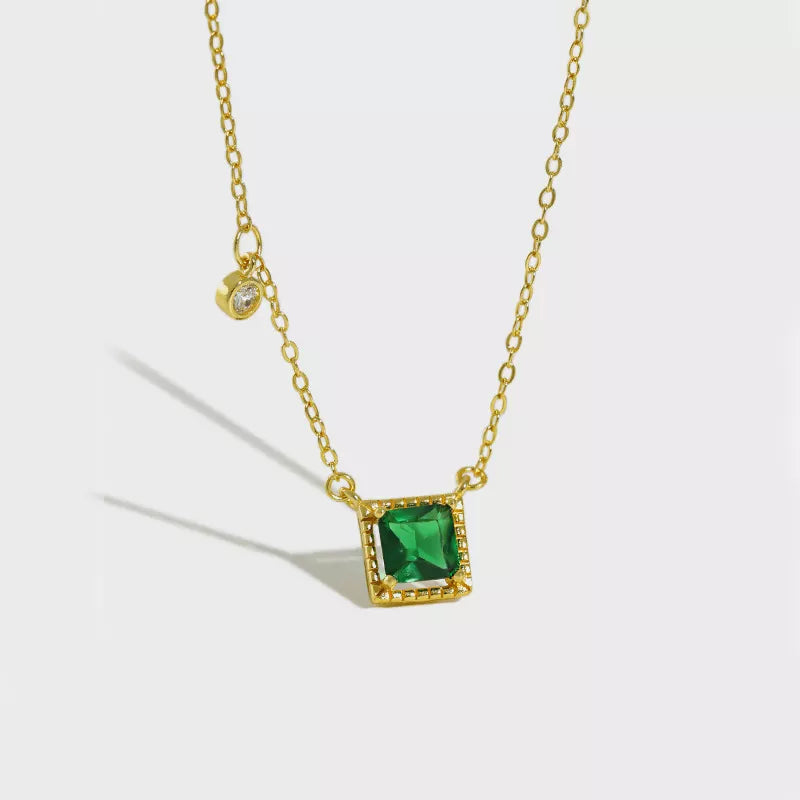 Eva Emerald Necklace - RosyWine 